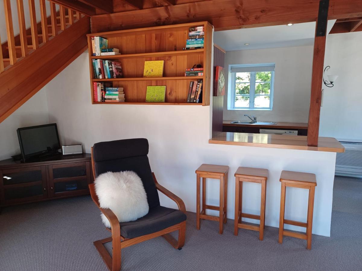 Pirita Vineyard Cottage. Upper Moutere Buitenkant foto