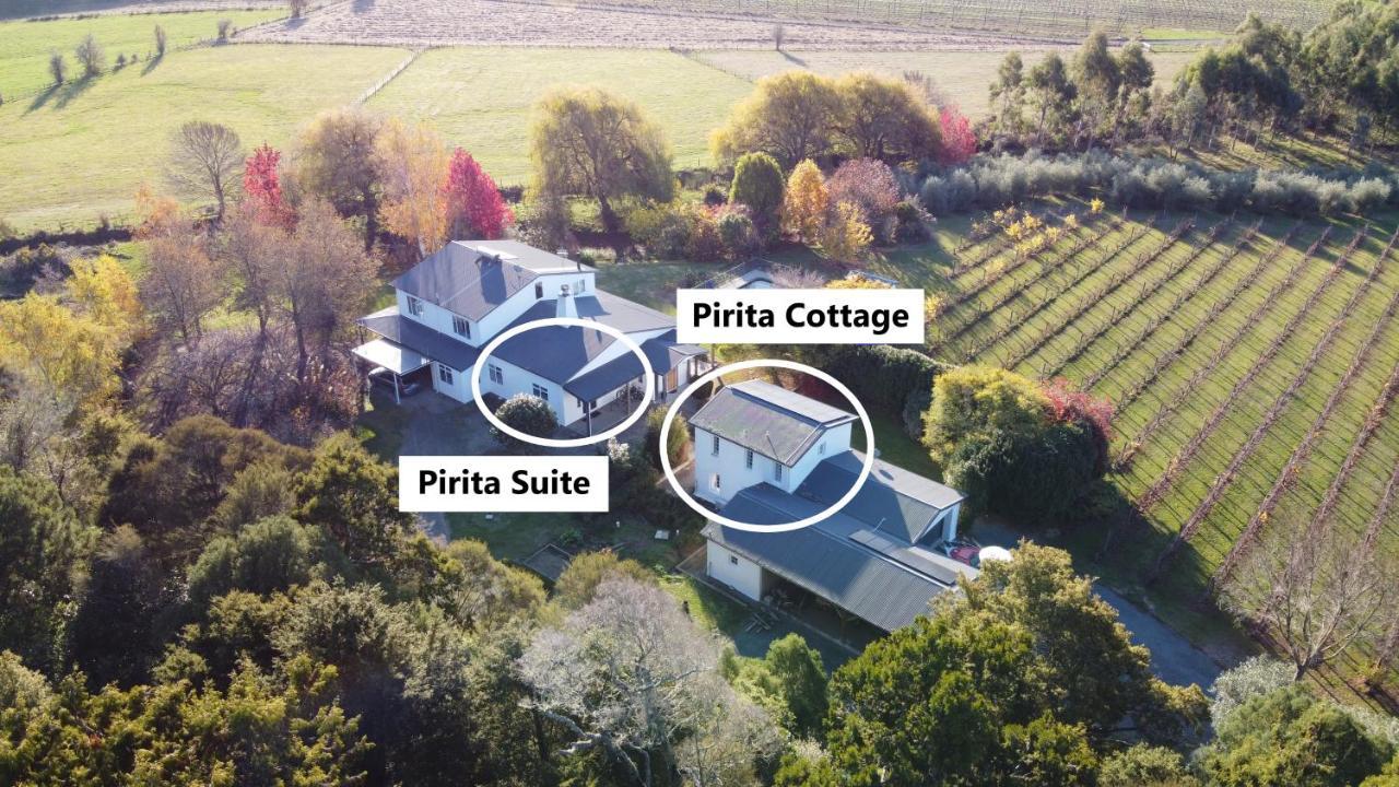 Pirita Vineyard Cottage. Upper Moutere Buitenkant foto