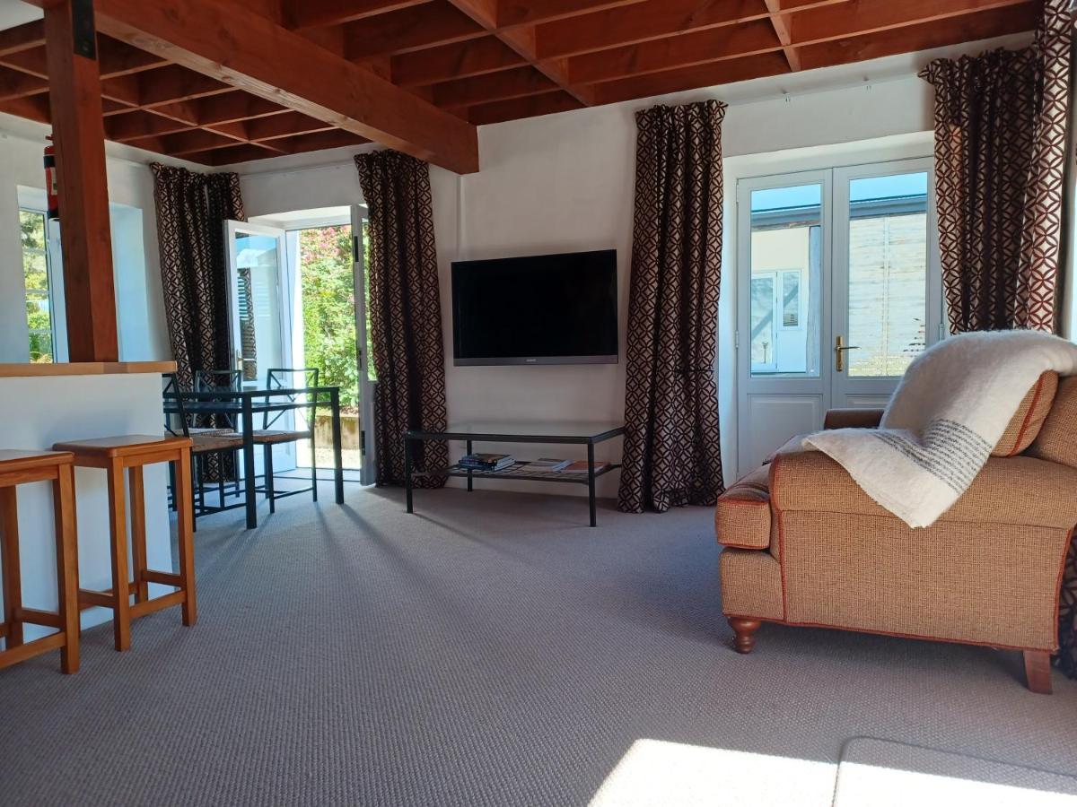 Pirita Vineyard Cottage. Upper Moutere Buitenkant foto