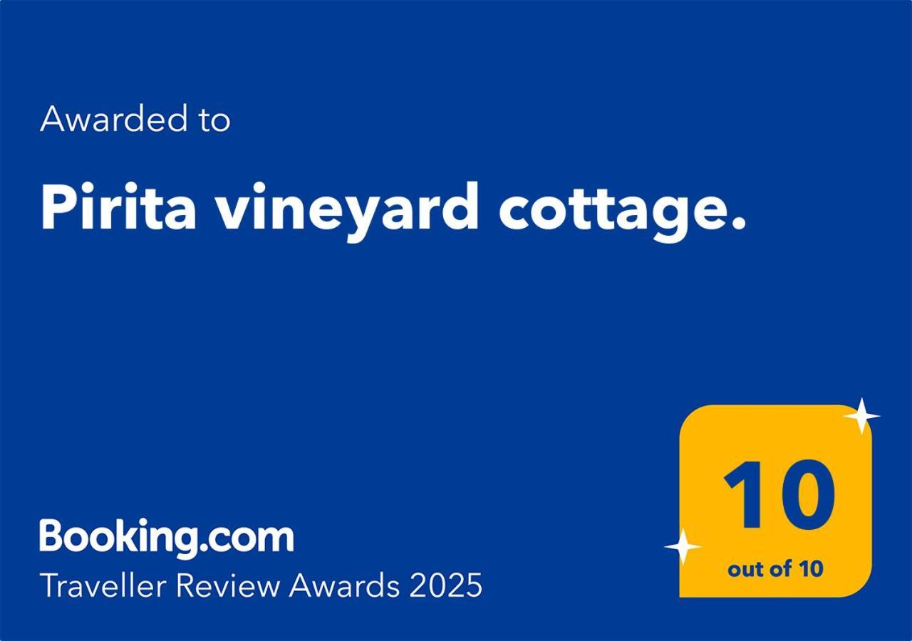 Pirita Vineyard Cottage. Upper Moutere Buitenkant foto